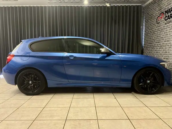 BMW M135i 2014 - 29490 EUR, 91000 km - AUTO.MOTO.pt - 91000km - foto 6 de 15