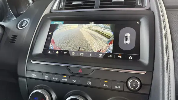 Jaguar E-Pace 2019 - 24500 EUR, 164000 km - AUTO.MOTO.pt - 164000km - foto 45 de 64