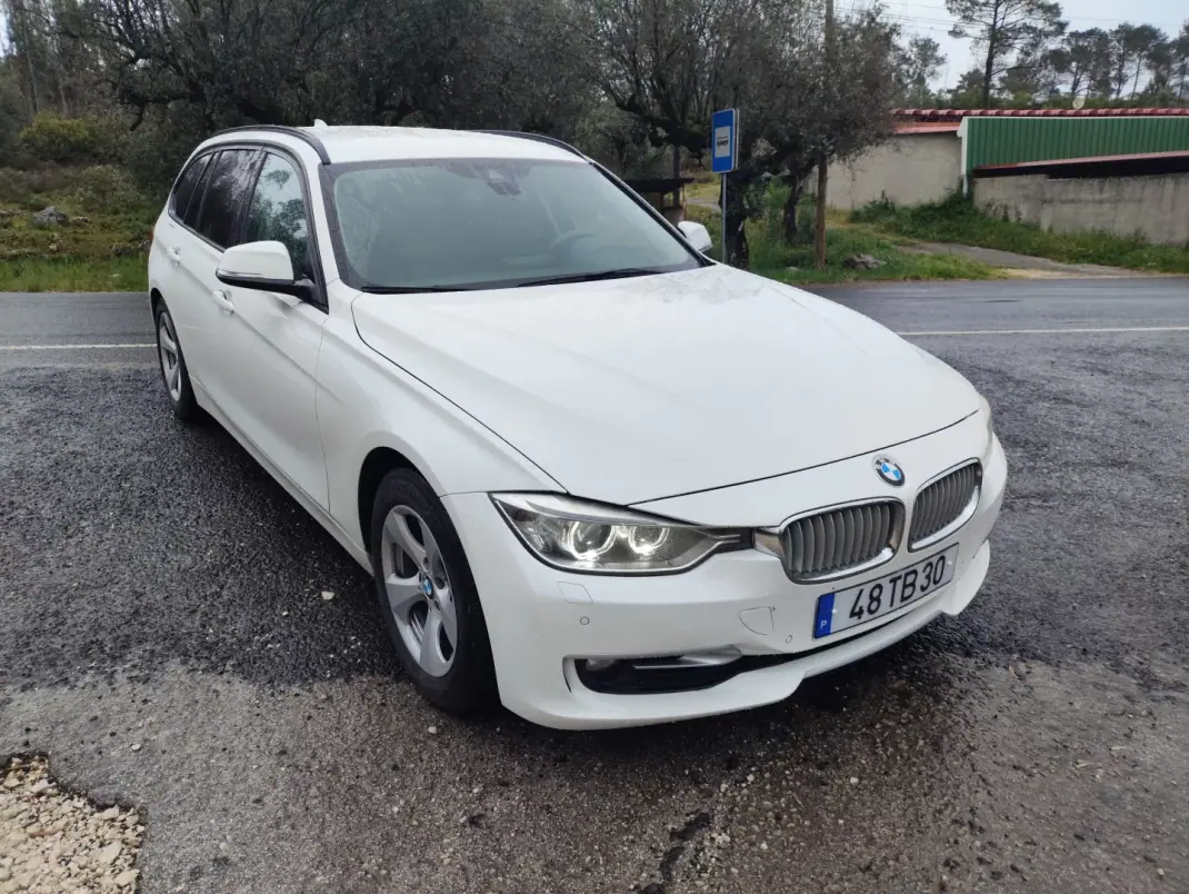 BMW 320 2014 - 13000 EUR, 283400 km - AUTO.MOTO.pt - 283400km - foto 3 de 11