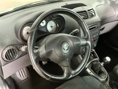 Alfa Romeo GT 2010 - 9990 EUR, 220177 km - AUTO.MOTO.pt - 220177km - foto 4 de 7