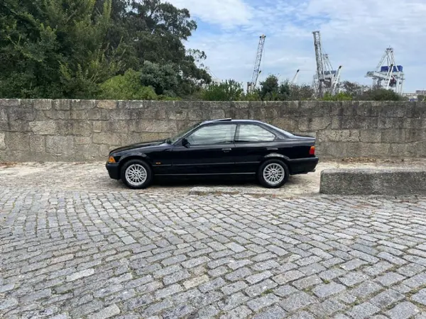 BMW 323 1998 - 19900 EUR, 160000 km - AUTO.MOTO.pt - 160000km - foto 45 de 68