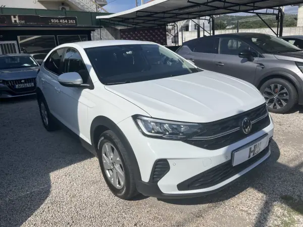Volkswagen Taigo 2023 - 18900 EUR, 14800 km - AUTO.MOTO.pt - 14800km - foto 3 de 15