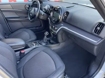 MINI Countryman 2018 - 21490 EUR, 108620 km - AUTO.MOTO.pt - 108620km - foto 12 de 22