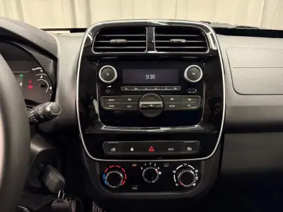 Dacia Spring 2023 - 12250 EUR, 8500 km - AUTO.MOTO.pt - 8500km - foto 10 de 14
