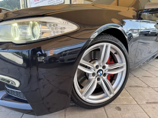 BMW M550d 2013 - 27950 EUR, 124744 km - AUTO.MOTO.pt - 124744km - foto 4 de 53