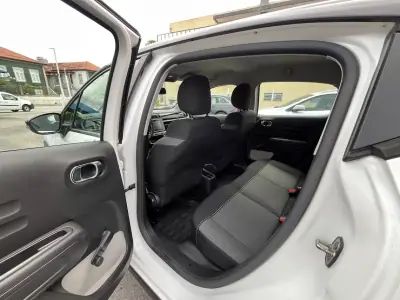 Citroën C3 2019 - 8750 EUR, 123000 km - AUTO.MOTO.pt - 123000km - foto 36 de 48