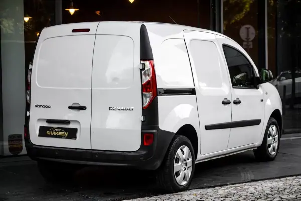 Renault Kangoo E-Tech Confort 2020 - 9990 EUR, 57785 km - AUTO.MOTO.pt - 57785km - foto 4 de 28