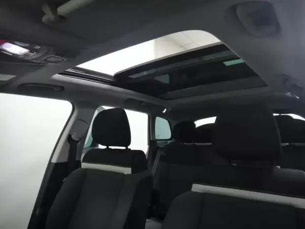 Citroën C3 Aircross 2019 - 14500 EUR, 63000 km - AUTO.MOTO.pt - 63000km - foto 13 de 27
