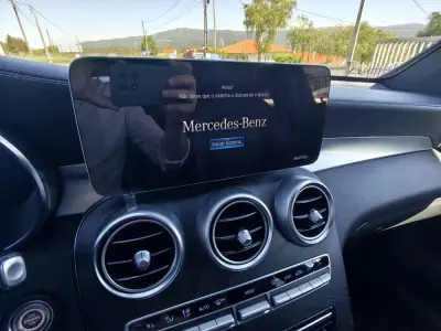 Mercedes-Benz GLC 220 2020 - 44500 EUR, 98000 km - AUTO.MOTO.pt - 98000km - foto 23 de 35