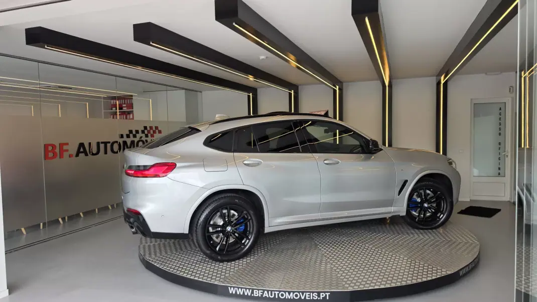 BMW X4 2021 - 37750 EUR, 169595 km - AUTO.MOTO.pt - 169595km - foto 7 de 74