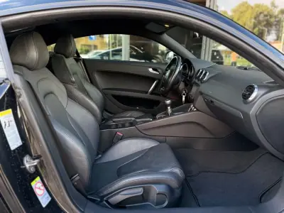 Audi TT Coupé 2012 - 17800 EUR, 185000 km - AUTO.MOTO.pt - 185000km - foto 6 de 25