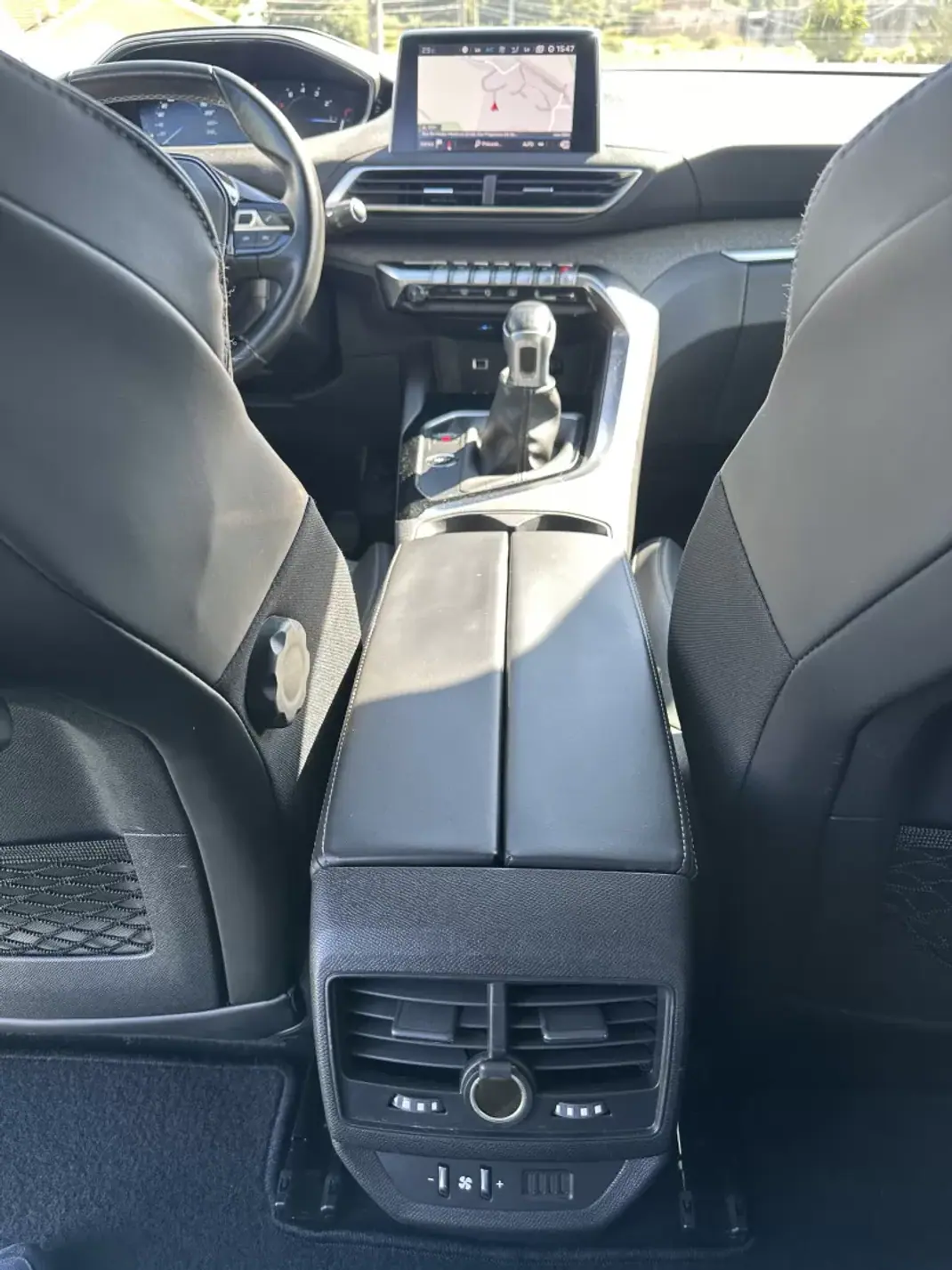 Peugeot 5008 2018 - 14900 EUR, 190000 km - 190000km - foto 58 de 73