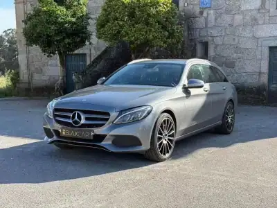 Mercedes-Benz C 220 2014 - 17999 EUR, 220000 km - AUTO.MOTO.pt - 220000km - foto 2 de 33