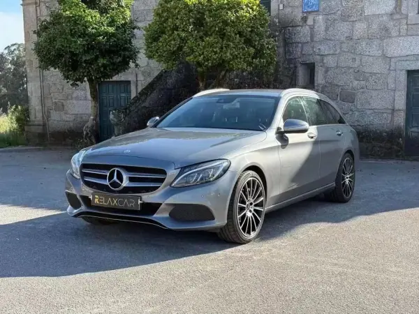 Mercedes-Benz C 220 2014 - 17999 EUR, 220000 km - AUTO.MOTO.pt - 220000km - foto 2 de 33