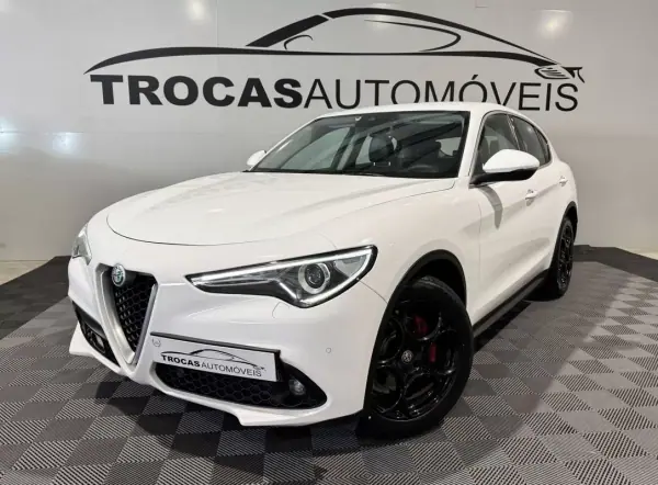Alfa Romeo Stelvio 2017 - 22900 EUR, 215900 km - AUTO.MOTO.pt - 215900km - foto 58 de 60