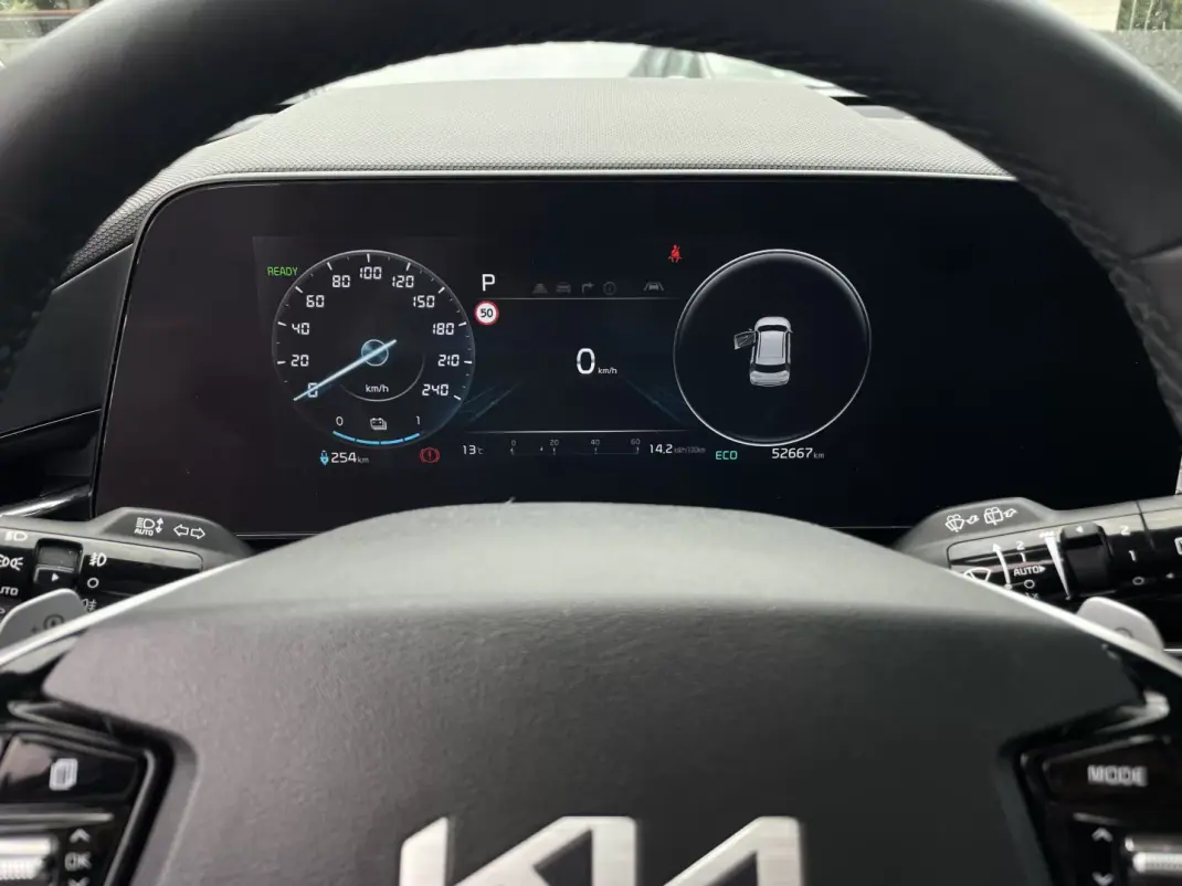Kia Niro EV 2022 - 25850 EUR, 52642 km - AUTO.MOTO.pt - 52642km - foto 36 de 44