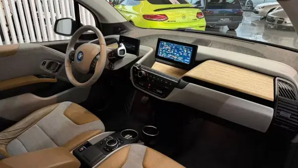 BMW i3 2014 - 15990 EUR, 54230 km - AUTO.MOTO.pt - 54230km - foto 19 de 36