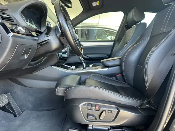 BMW X4 2018 - 32900 EUR, 151467 km - AUTO.MOTO.pt - 151467km - foto 16 de 38