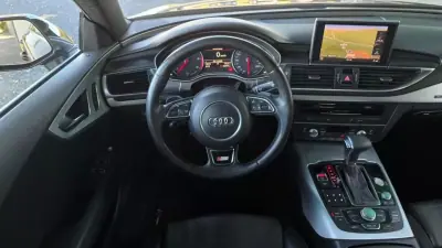 Audi A7 Sportback 2013 - 19800 EUR, 232000 km - AUTO.MOTO.pt - 232000km - foto 10 de 20