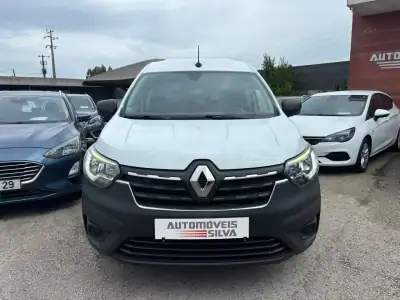 Renault Express 1.5 Blue dCi Extra 2022 - 13990 EUR, 123000 km - AUTO.MOTO.pt - 123000km - foto 2 de 16