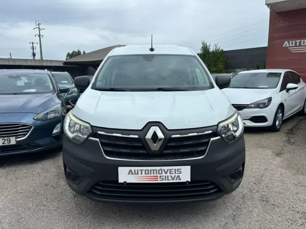 Renault Express 1.5 Blue dCi Extra 2022 - 13990 EUR, 123000 km - AUTO.MOTO.pt - 123000km - foto 2 de 16