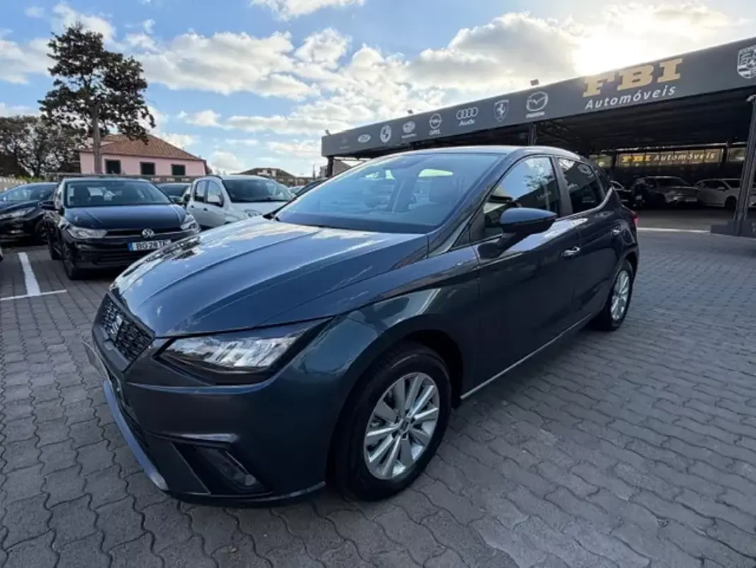SEAT Ibiza 2022 - 12900 EUR, 90422 km - AUTO.MOTO.pt - 90422km - foto 1 de 11