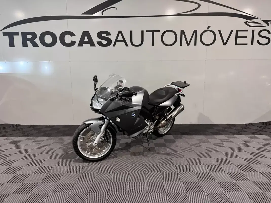 BMW C 400 GT 2007 - 5900 EUR, 12000 km - AUTO.MOTO.pt - 12000km - foto 1 de 18
