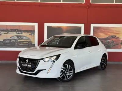 Peugeot 208 2022 - 14990 EUR, 46691 km - AUTO.MOTO.pt - 46691km - foto 2 de 21