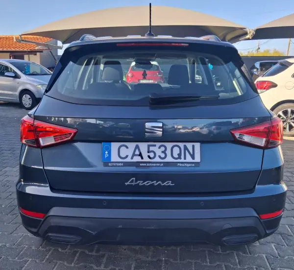 SEAT Arona 2022 - 14990 EUR, 150000 km - AUTO.MOTO.pt - 150000km - foto 4 de 5