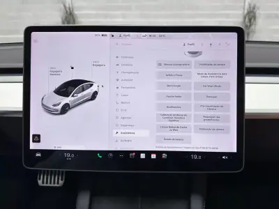 Tesla Model 3 2021 - 27950 EUR, 49088 km - AUTO.MOTO.pt - 49088km - foto 28 de 59