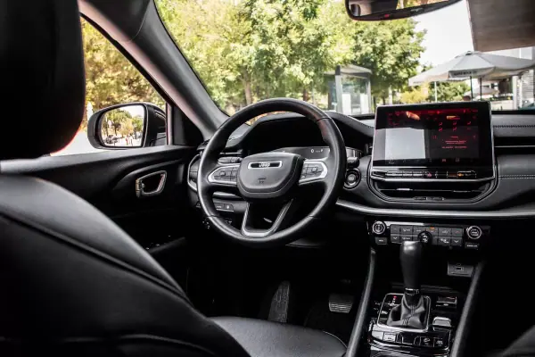 Jeep Compass 2023 - 25490 EUR, 87819 km - AUTO.MOTO.pt - 87819km - foto 34 de 47