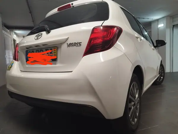 Toyota Yaris 2016 - 10500 EUR, 116000 km - 116000km - foto 10 de 11