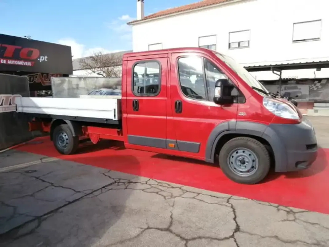 Fiat 2014 - 17000 EUR, 238159 km - AUTO.MOTO.pt - 238159km - foto 4 de 24