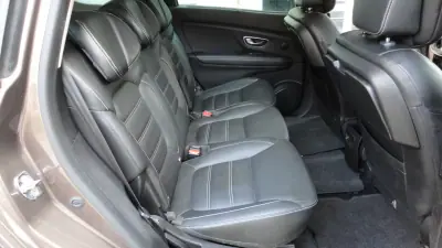 Renault Grand Scénic 2018 - 15500 EUR, 500000 km - 500000km - foto 28 de 33