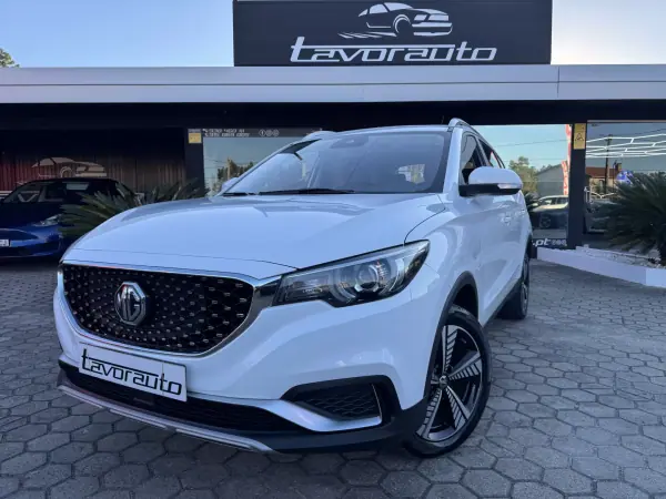 MG ZS EV 44.5 kWh Luxury 2021 Elétrico — 91 000 km MG ZS EV 44.5 kWh Luxury 2021 Elétrico