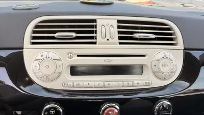 Fiat 500C 2015 - 8990 EUR, 59403 km - 59403km - foto 37 de 42