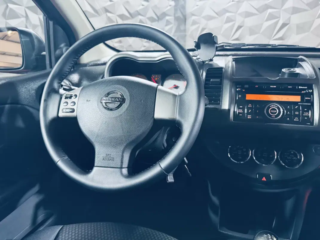 Nissan Note 2008 - 4990 EUR, 261688 km - AUTO.MOTO.pt - 261688km - foto 17 de 28