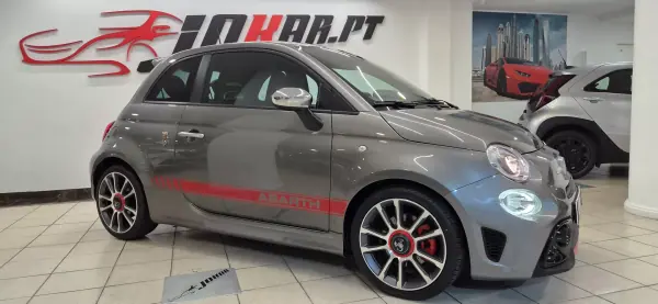 Abarth 595 2021 - 19990 EUR, 52913 km - AUTO.MOTO.pt - 52913km - foto 2 de 36