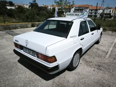 Mercedes-Benz 1993 - 9950 EUR, 89439 km - AUTO.MOTO.pt - 89439km - foto 5 de 60