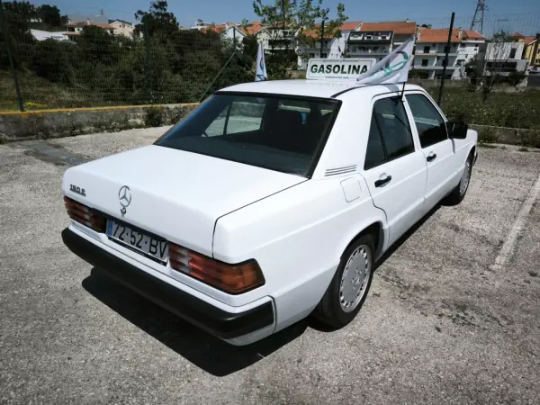 Mercedes-Benz 1993 - 9950 EUR, 89439 km - AUTO.MOTO.pt - 89439km - foto 5 de 60