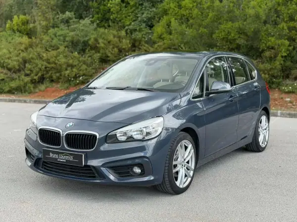 BMW 216 Active Tourer 2015 - 12900 EUR, 155761 km - AUTO.MOTO.pt - 155761km - foto 2 de 27