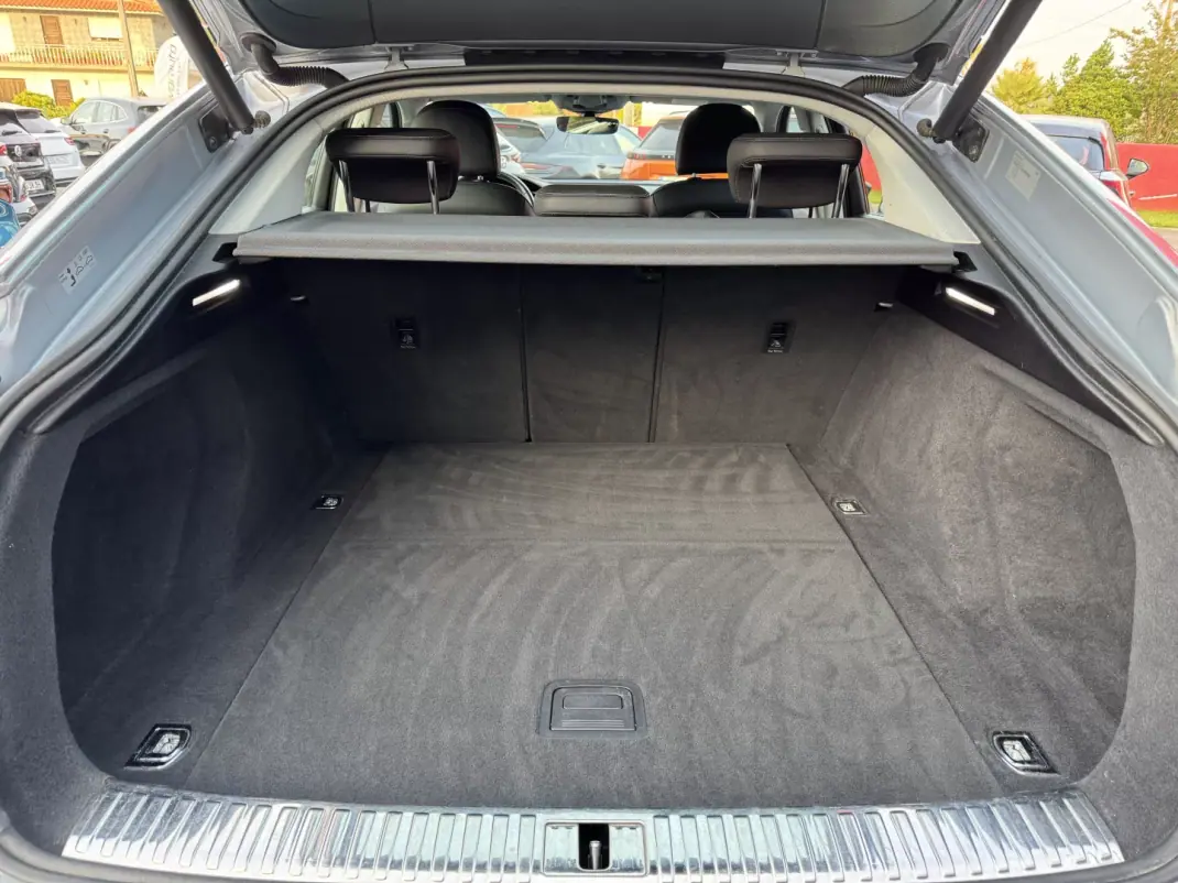 Audi e-tron Sportback 2020 - 28900 EUR, 102000 km - AUTO.MOTO.pt - 102000km - foto 53 de 54