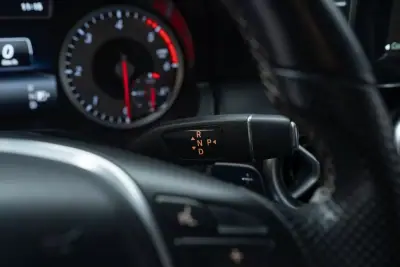 Mercedes-Benz A 180 2015 - 16950 EUR, 81000 km - AUTO.MOTO.pt - 81000km - foto 21 de 36