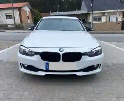BMW 316 2012 — foto 5 de 15