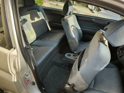 Honda HR-V 2000 - 3950 EUR, 97574 km - AUTO.MOTO.pt - 97574km - foto 8 de 36