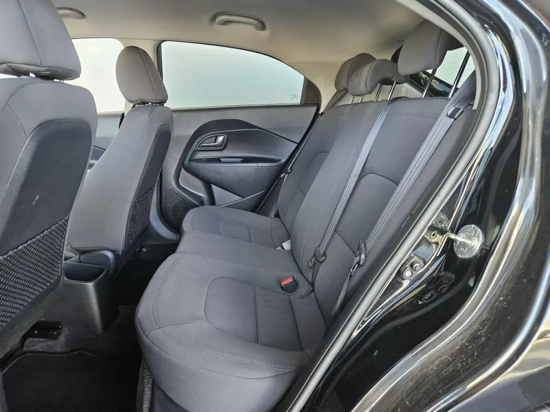 Kia Rio 2017 - 8350 EUR, 210000 km - 210000km - foto 5 de 6
