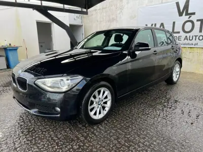 BMW 118 2015 - 13500 EUR, 175200 km - AUTO.MOTO.pt - 175200km - foto 2 de 12