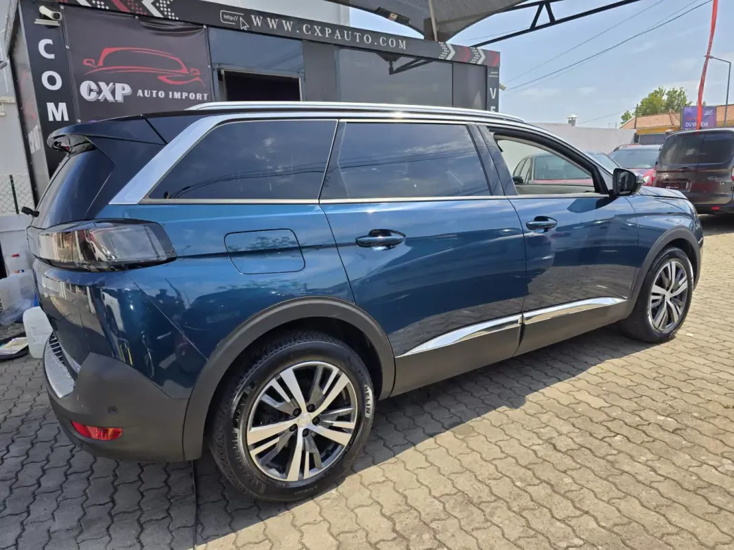 Peugeot 5008 2022 - 23900 EUR, 148000 km - 148000km - foto 10 de 31