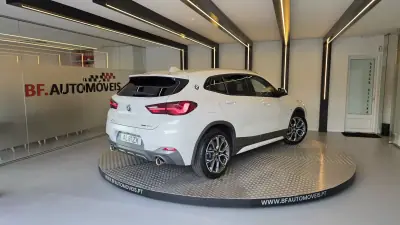 BMW X2 2021 - 36900 EUR, 76648 km - AUTO.MOTO.pt - 76648km - foto 4 de 59