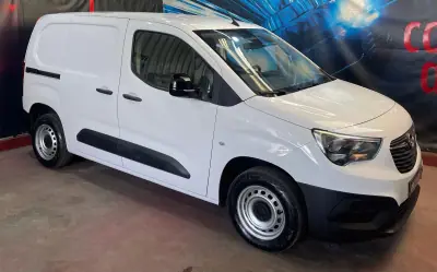 Opel COMBO 2023 - 16899 EUR, 23000 km - 23000km - foto 8 de 38
